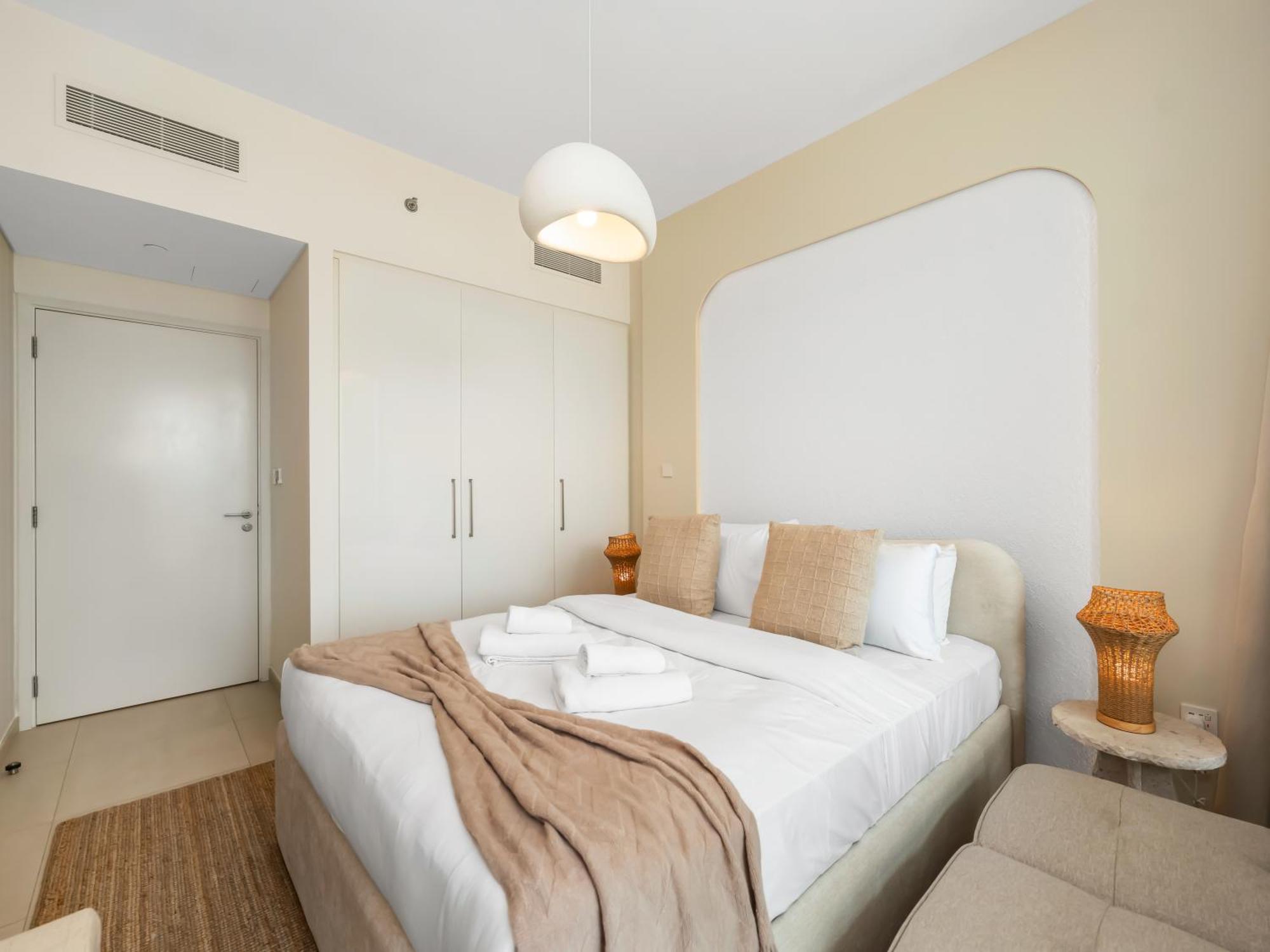 Lux 4bhk In Downtown, Burj Khalifa View Near Mall * Dubai