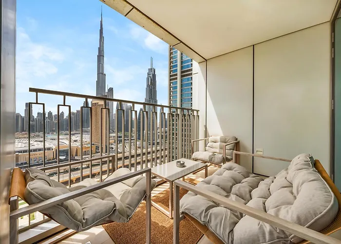 Lux 4Bhk In Downtown, Burj Khalifa View Near Dubai Mall