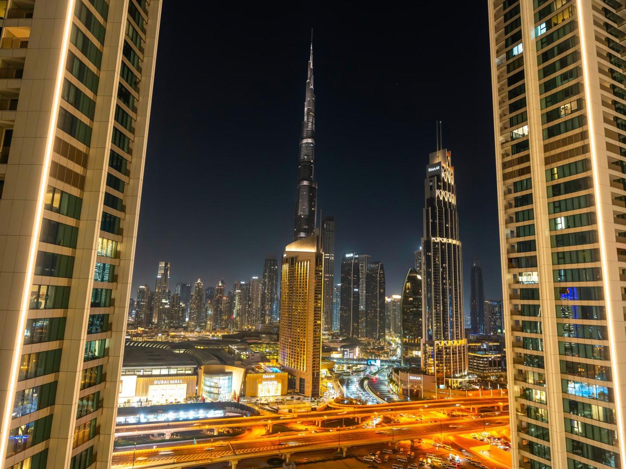 Lux 4bhk In Downtown, Burj Khalifa View Near Mall