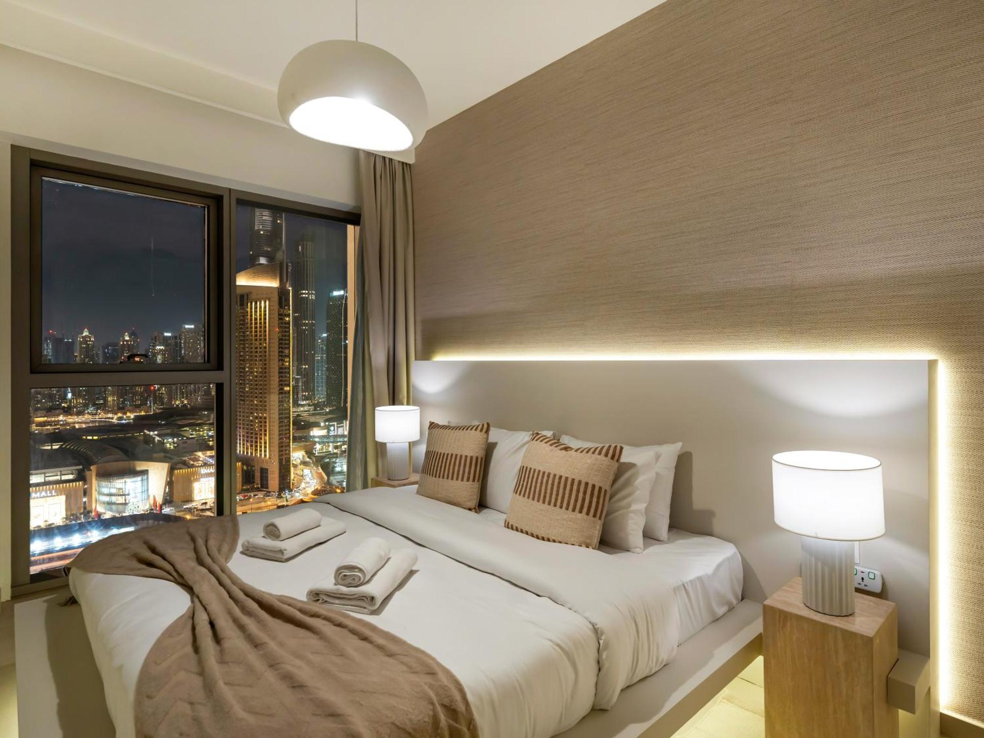 Lux 4bhk In Downtown, Burj Khalifa View Near Mall *