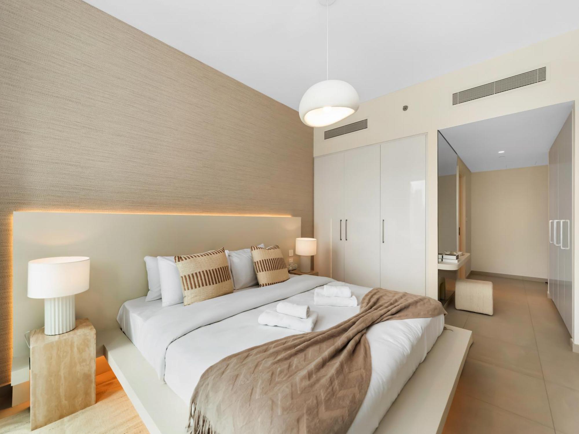 Apartment Lux 4bhk In Downtown, Burj Khalifa View Near Mall Dubai