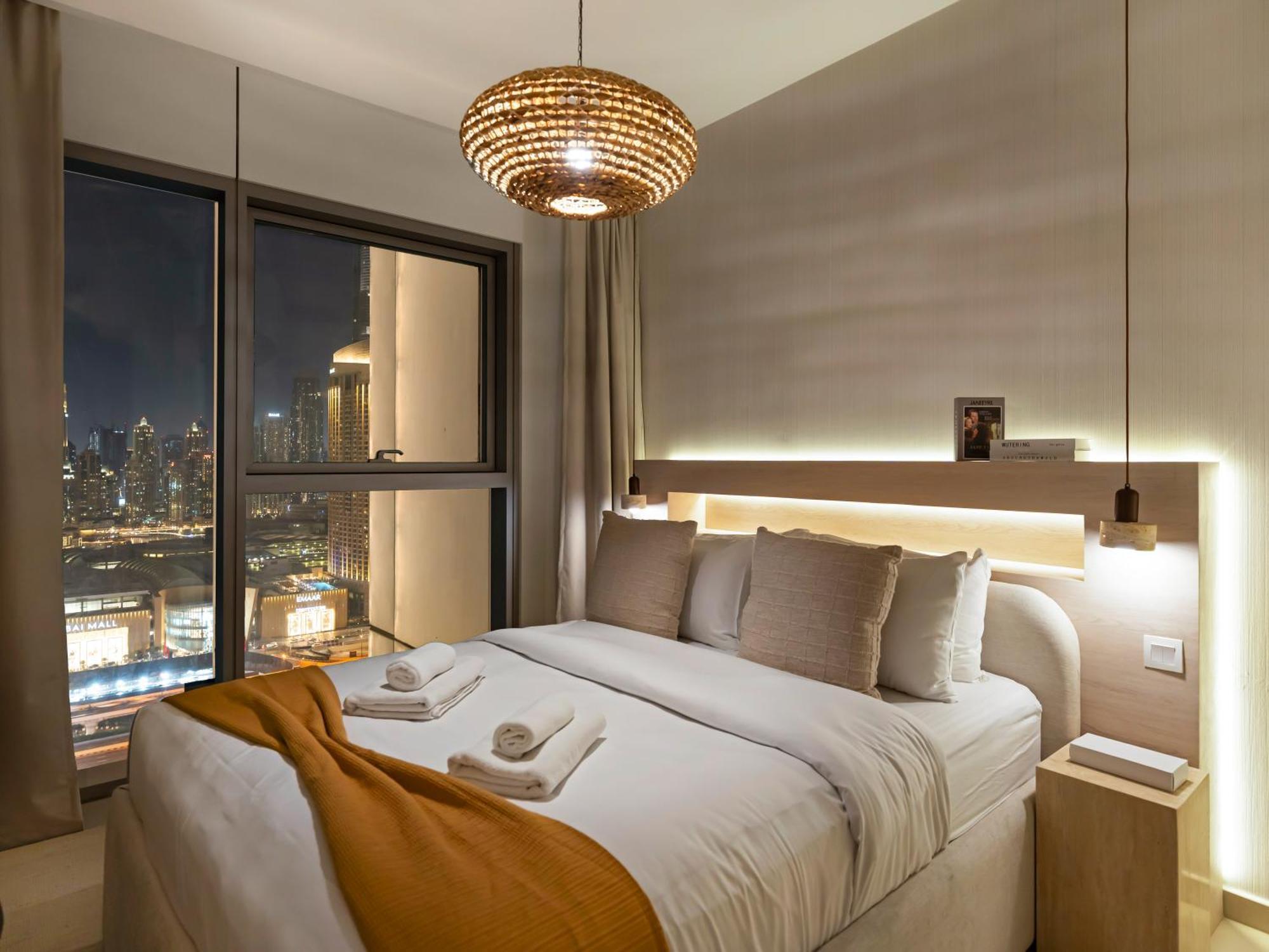 Apartment Lux 4bhk In Downtown, Burj Khalifa View Near Mall Dubai