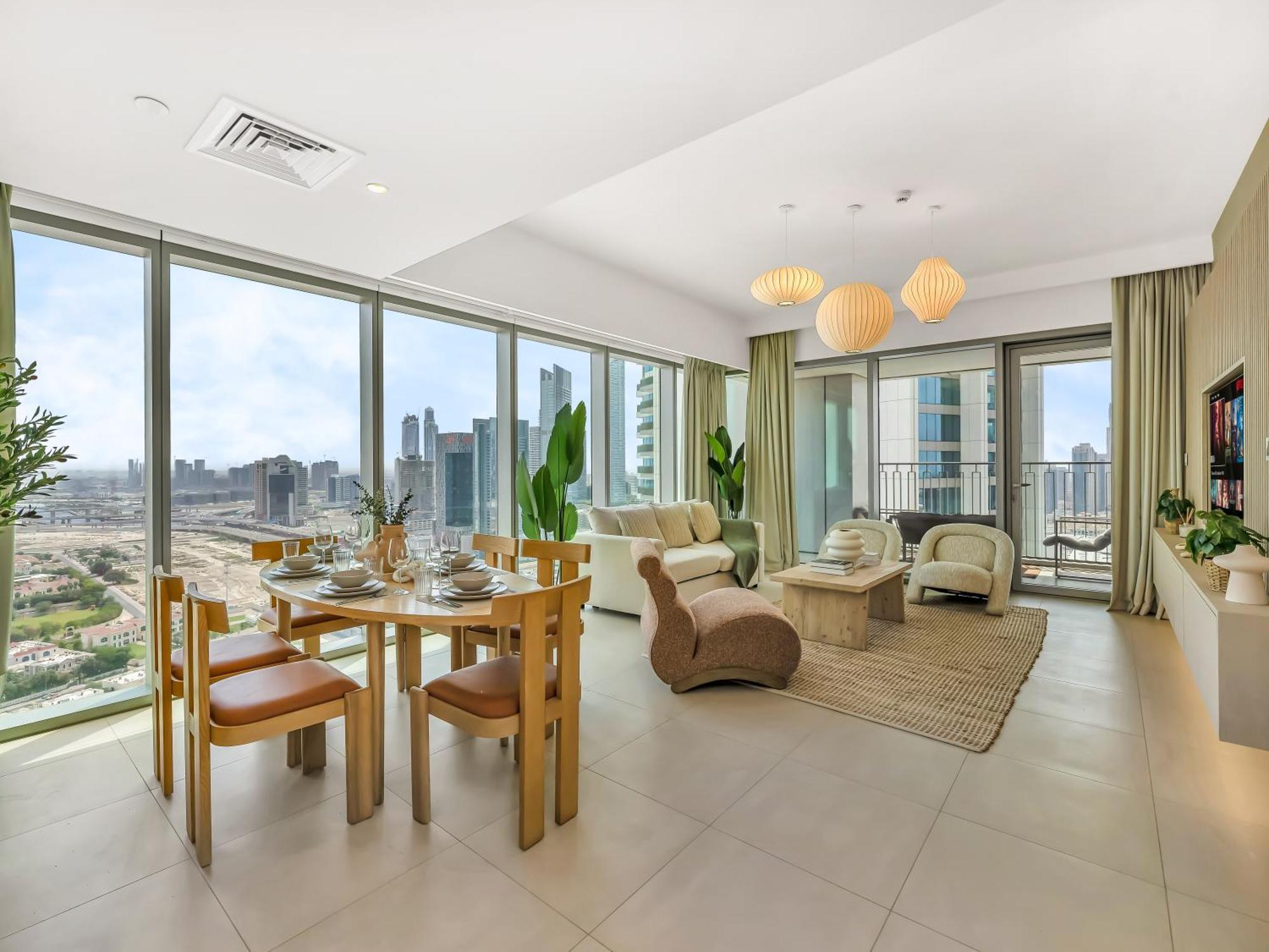 Lux 4bhk In Downtown, Burj Khalifa View Near Mall Dubai
