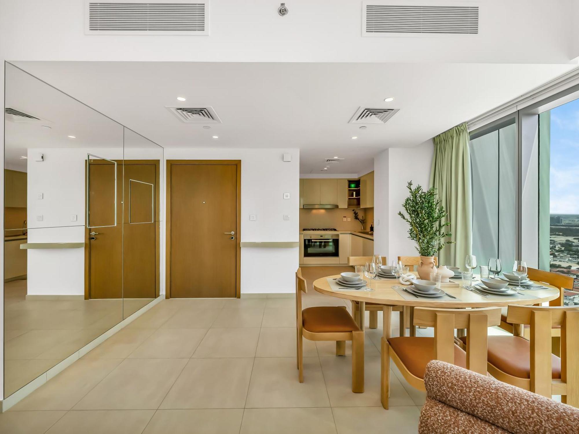 Lux 4bhk In Downtown, Burj Khalifa View Near Mall Apartment