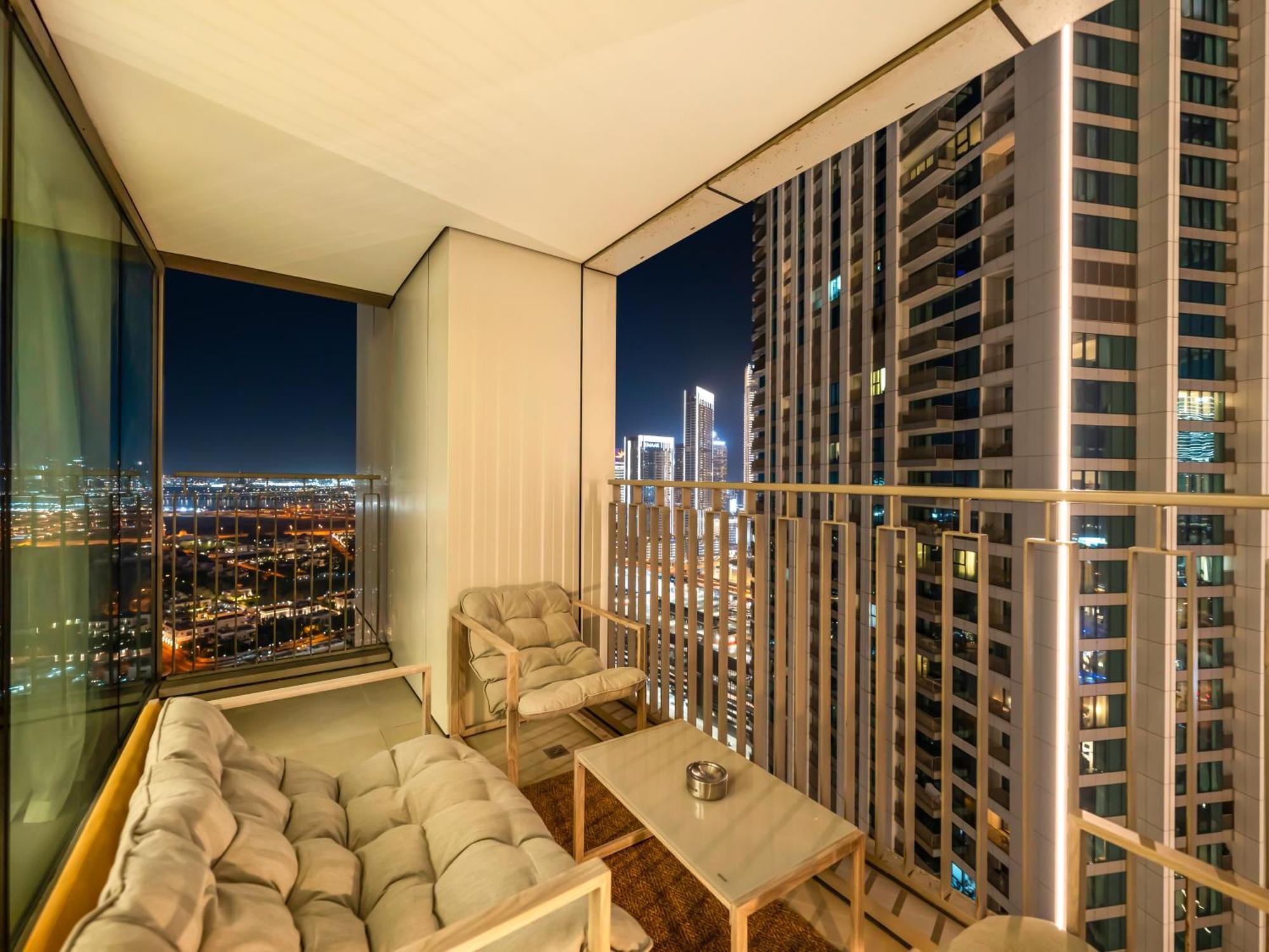 Lux 4bhk In Downtown, Burj Khalifa View Near Mall Apartment