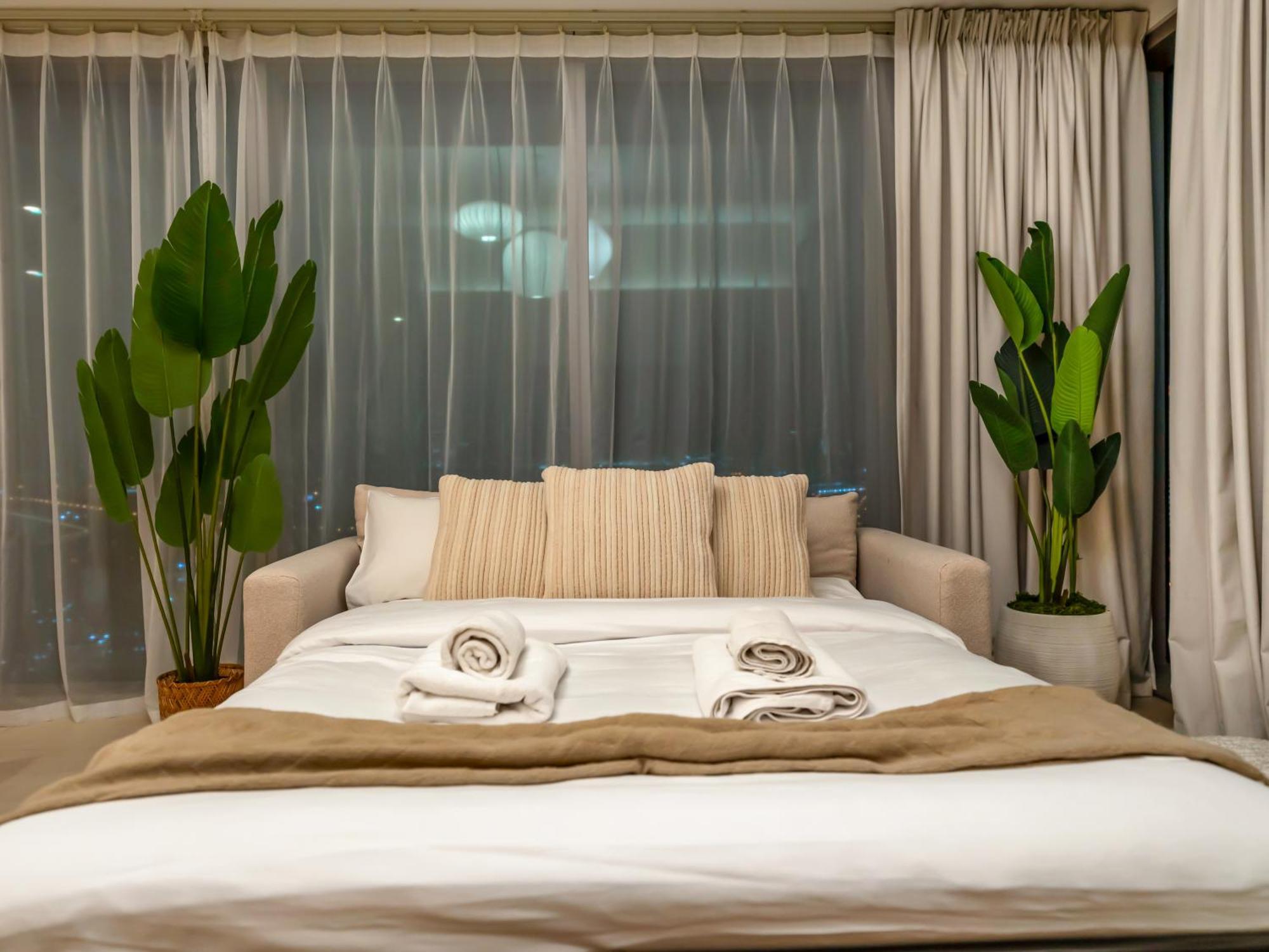Lux 4bhk In Downtown, Burj Khalifa View Near Mall Apartment *